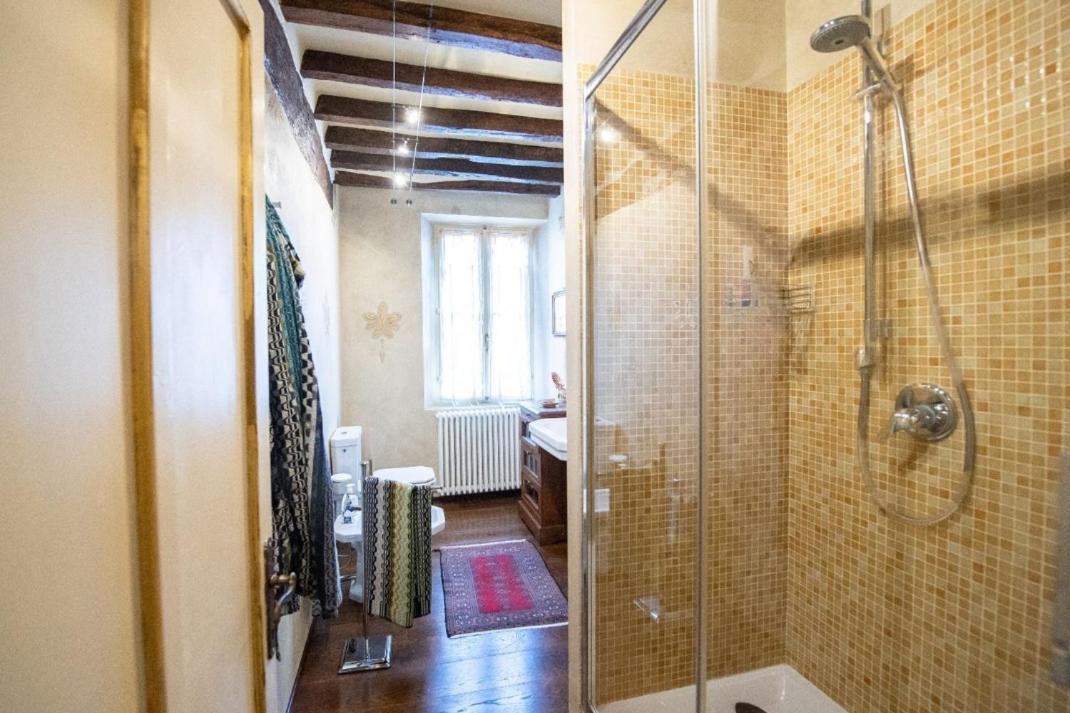 Villa Ottocentesca Immersa Nel Verde Montecavolo Buitenkant foto