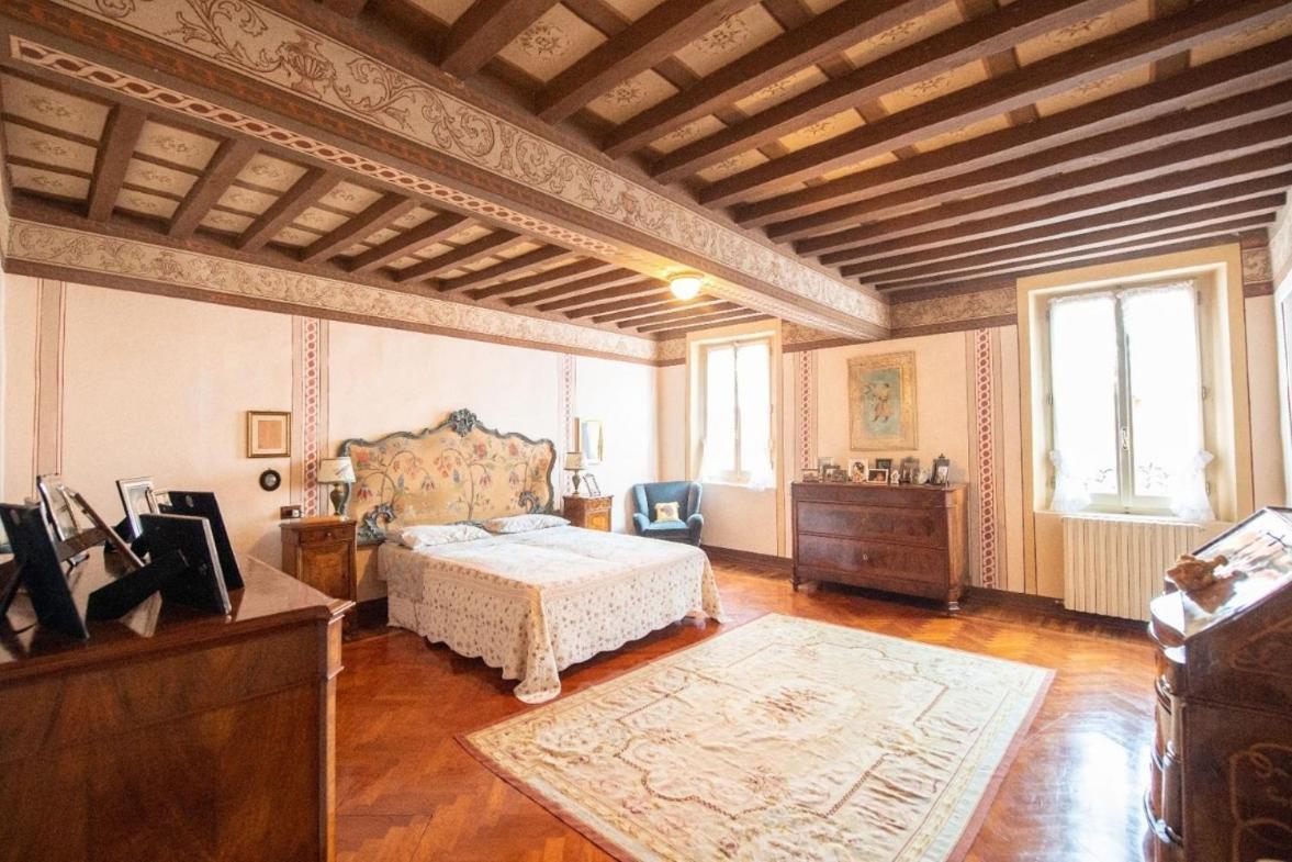 Villa Ottocentesca Immersa Nel Verde Montecavolo Buitenkant foto